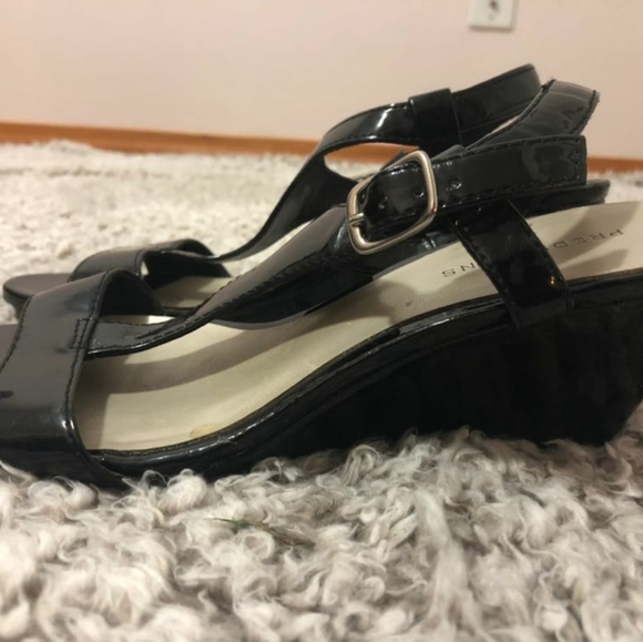 Heels - Picture 2 of 2